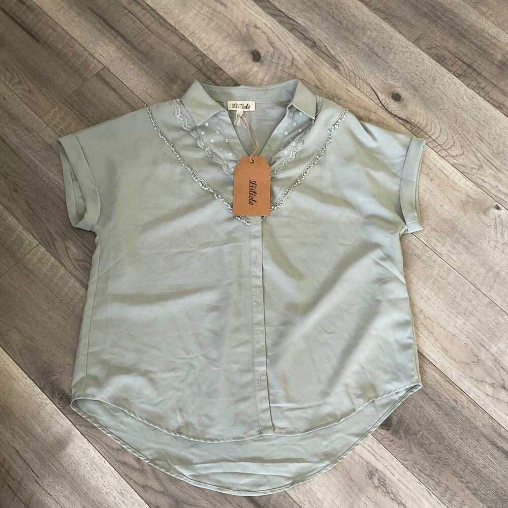 Listicle boho embroidered button down cap sleeve top sage green size large new